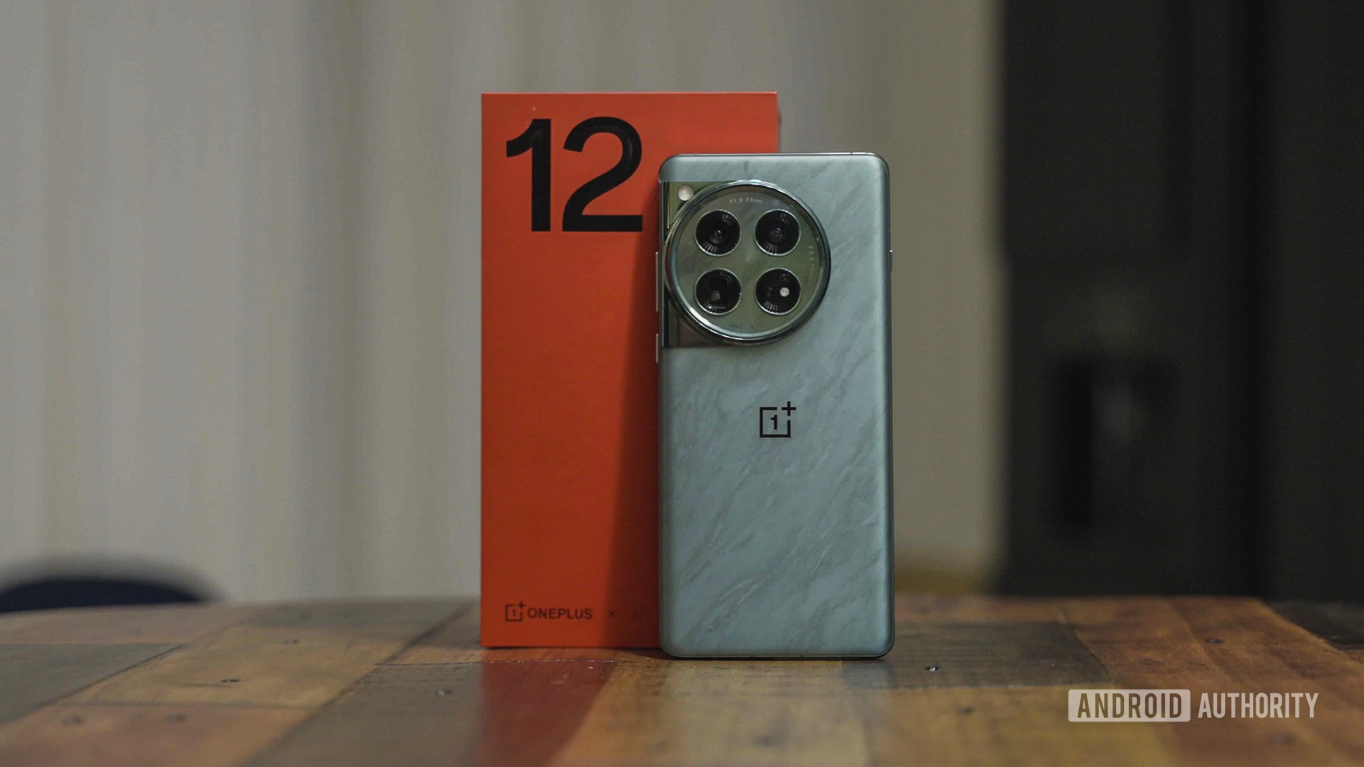 OnePlus 12 gets Oxygen OS 15 ahead of schedule, but at a cost