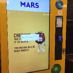(Canada) An M&amp;M vending machine error revealed facial recognition was used to illegally snoop on students (boycott Mars if you aren’t already!) - Pobierz